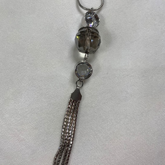 Crystal Drop Necklace - Long Length - Picture 4 of 4